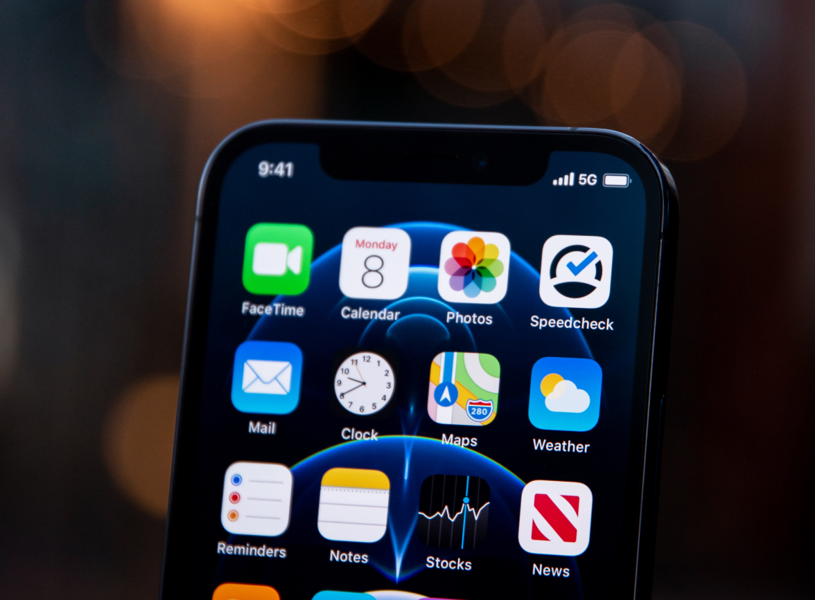 昌乐苹果手机维修分享为什么 iPhone 12 在冬季会自动关机 